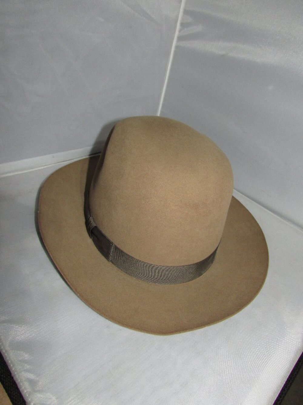 Resistol Self Conforming Brown Beaver Hat Size 7 1/8 New With Defects